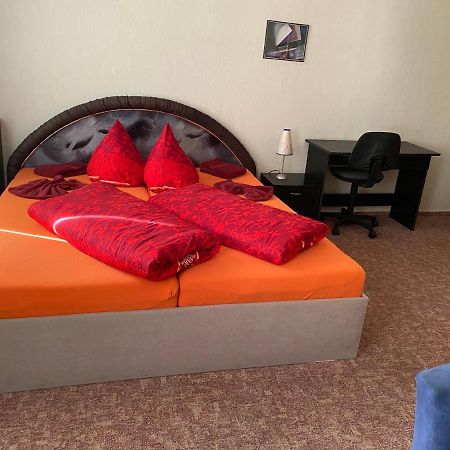 Alte Schmiede Hotel Weisswasser Eksteriør billede
